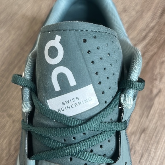 On cloud cloudflow 2.0 sea limelight 9 NWOT - Picture 12 of 13